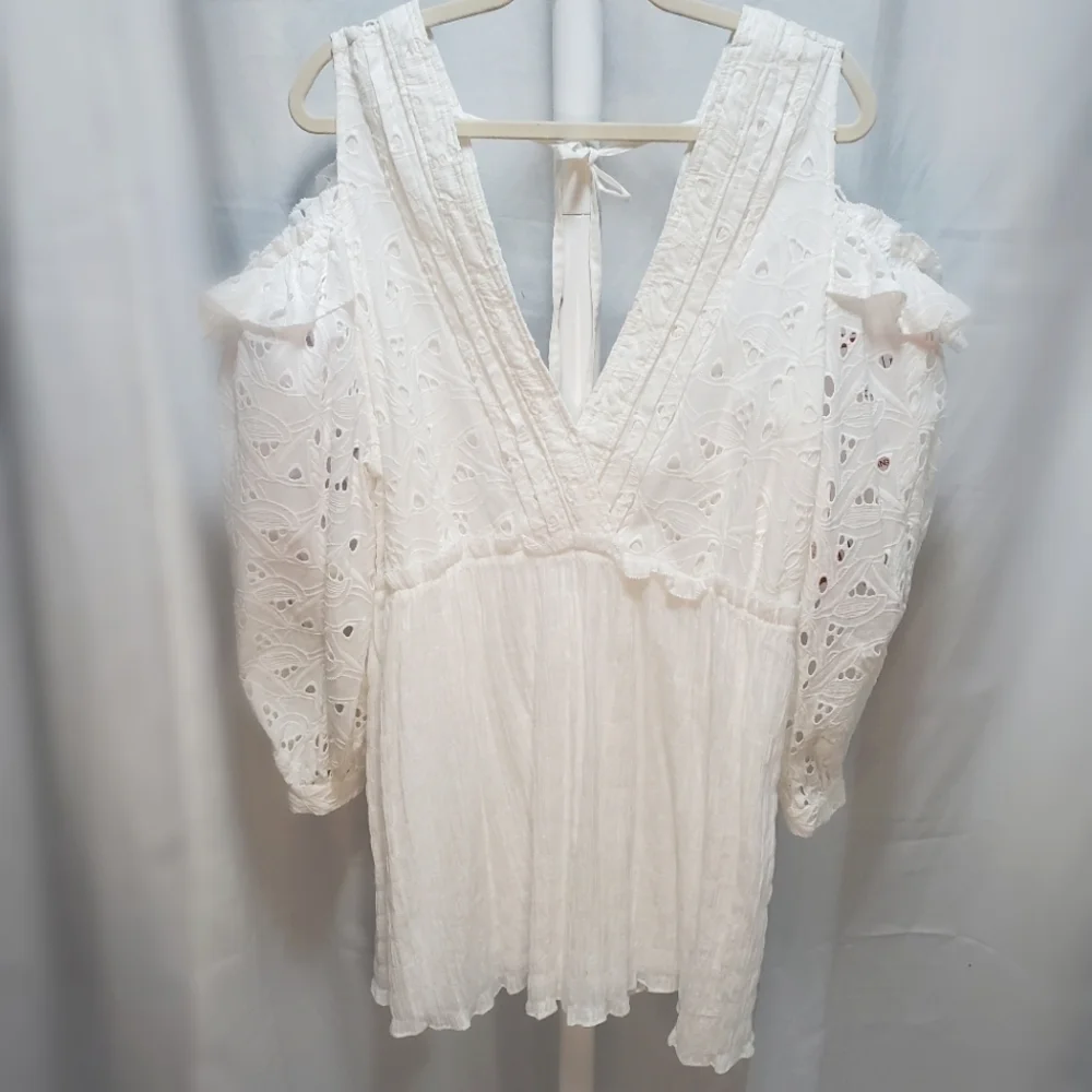 NWT IRO White Eyelet Ruffle Sleeve Dress - Size 42 / 10 - Picture 3 of 12